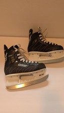 Bauer Ice Skates Size 2R Comp Kids