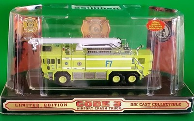 NEW Metal Philadelphia Fire Truck, A.R.F.F. Code 3 Oshkosh Crash Truck F7