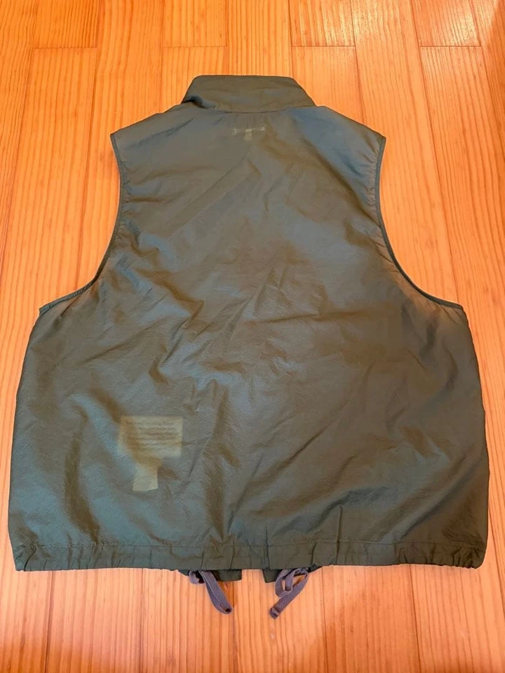 Engineered Garments L Olive Nylon Vest Pockets & Drawstrings Used JAPAN - Image 2 of 4