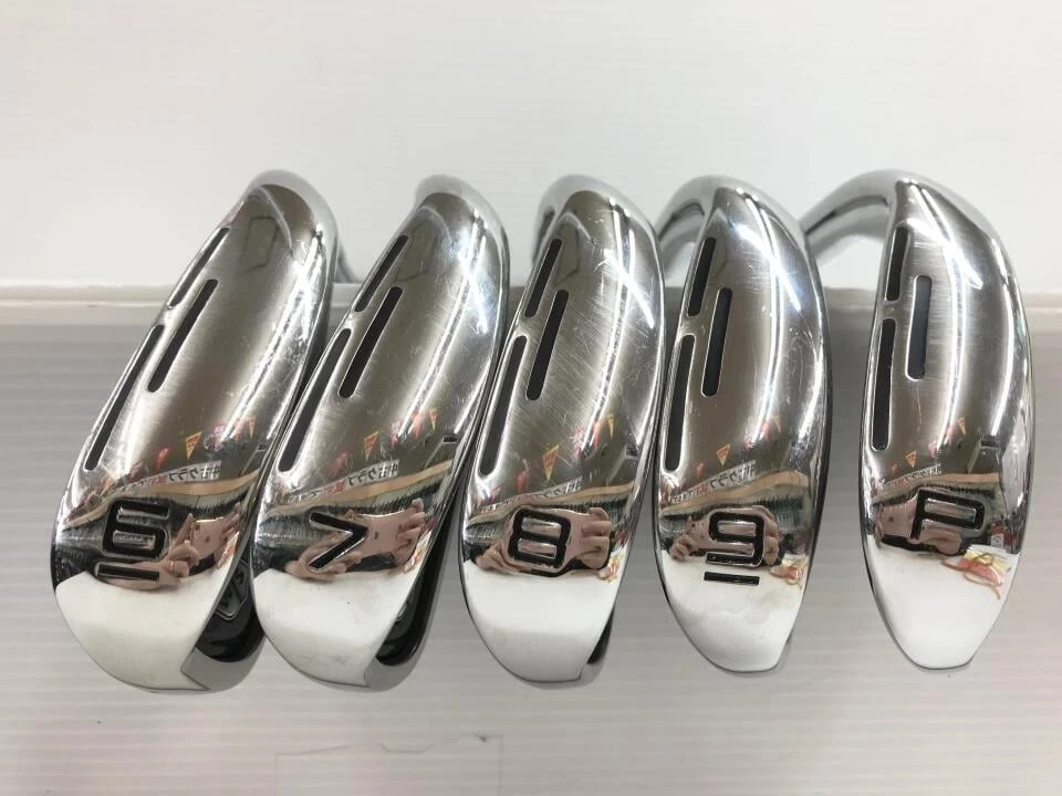 Wilson DYNAPWR Iron #6-9.P(5Clubs)/UST/Flex:R/Iron set - Image 4 of 4