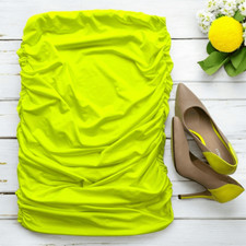 OUFIT Fashion Nova Neon Yellow Strapless Dress Large & Express Pointed Toe Heels