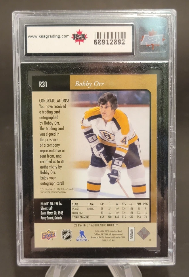 2015-16 SP Authentic '95-96 SP Retro Gold Autographs #R31 Bobby Orr KSA 9.5 - Image 2 of 2