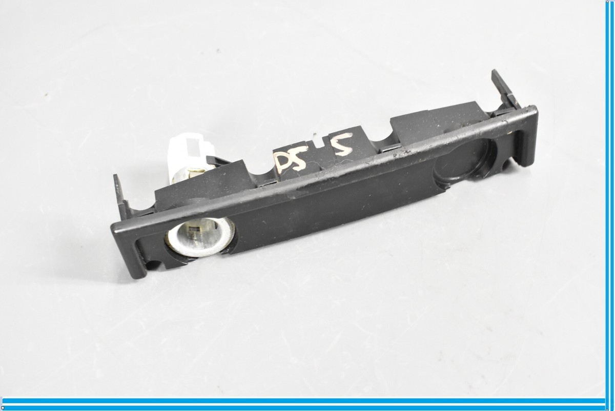 2003-2006 2008-2010 PORSCHE CAYENNE 958 - REAR 12V Power Outlet