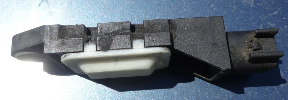 OEM VOLVO 8696593, 8697422 Front Sensor Airbag Impact Crash Module  