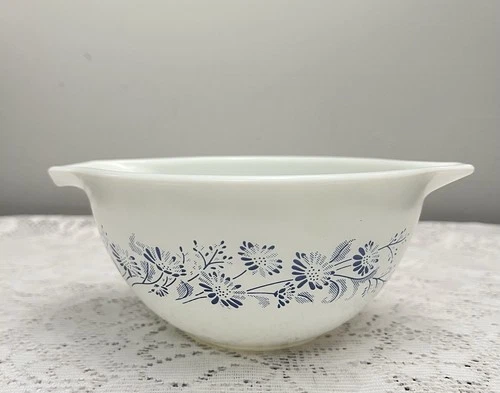 Vintage Pyrex 441 Colonial Mist Cinderella Bowl White With Blue Flowers