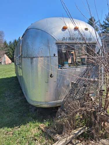 Late 1960s Airstream- Full Renovation Needed Live Your Airstream Dream!