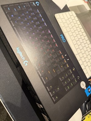 Logitech G PRO Mechanische Gaming Tastatur (TKL / Tenkeyless)