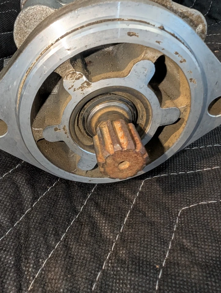 Bomba de dirección asistida 2108762 Am108762 IXETIC Caterpillar C12 Foto 3 de 3