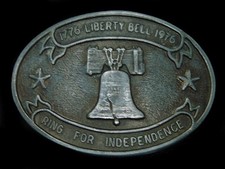 TC05112 VINTAGE 1970s  LIBERTY BELL  BICENTENNIAL COMMEMORATIVE BELT BUCKLE