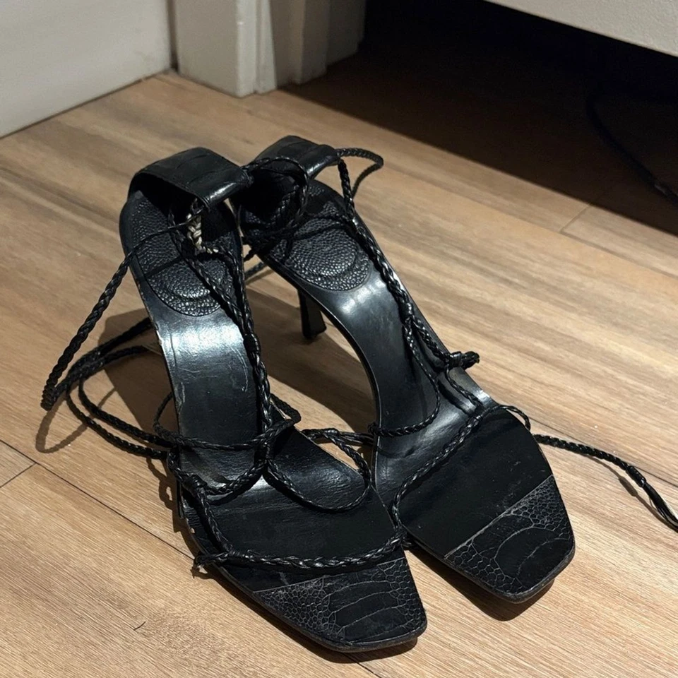 Gucci 2002 Ostrich Leather Lace Up Heels - Image 2 of 4