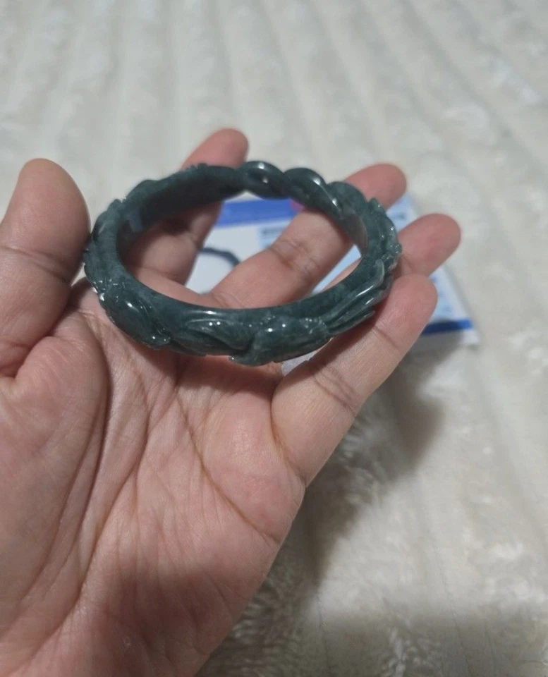 Pulsera tallada jade Foto 3 de 4