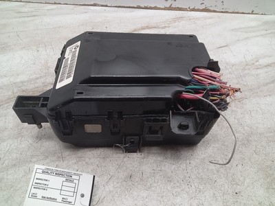 Fuse Box Engine AWD HID Headlamps Opt Lmp Fits 18 CHALLENGER 345037