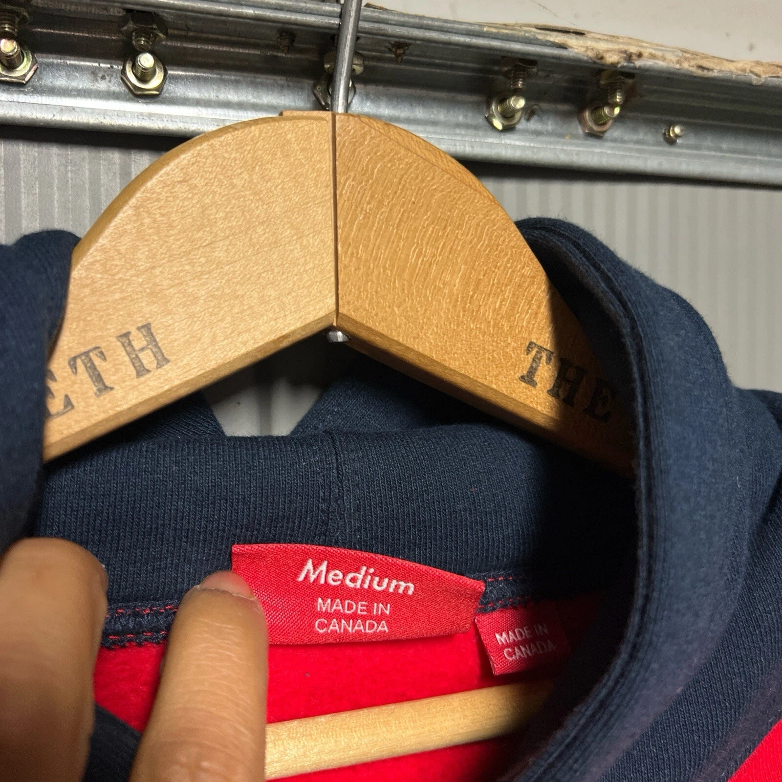 Felpa con cappuccio Supreme S logo colorblocked taglia M rossa SS19 SS19SW22