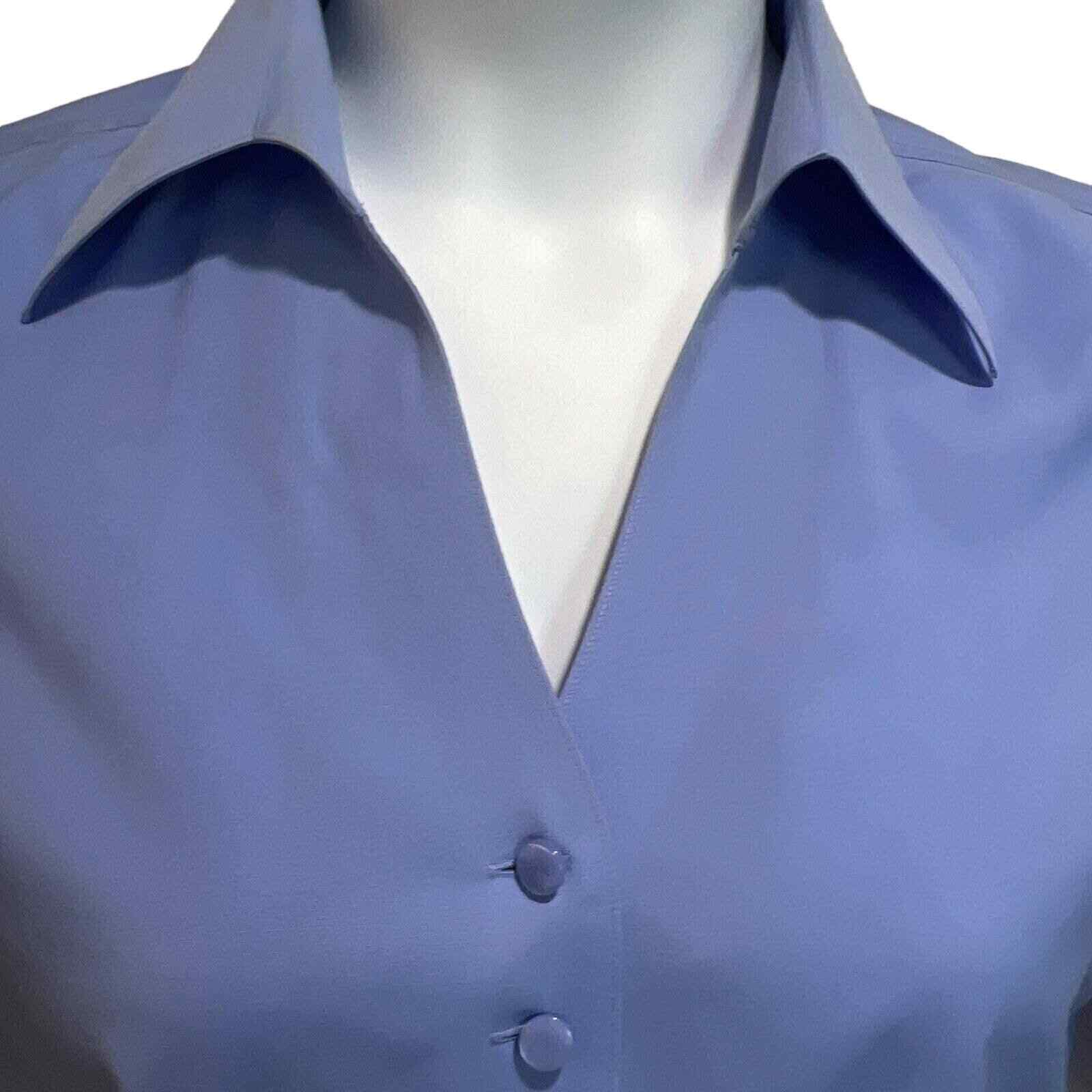Talbots Wrinkle Resistant Fitted Button up Blue S… - image 3