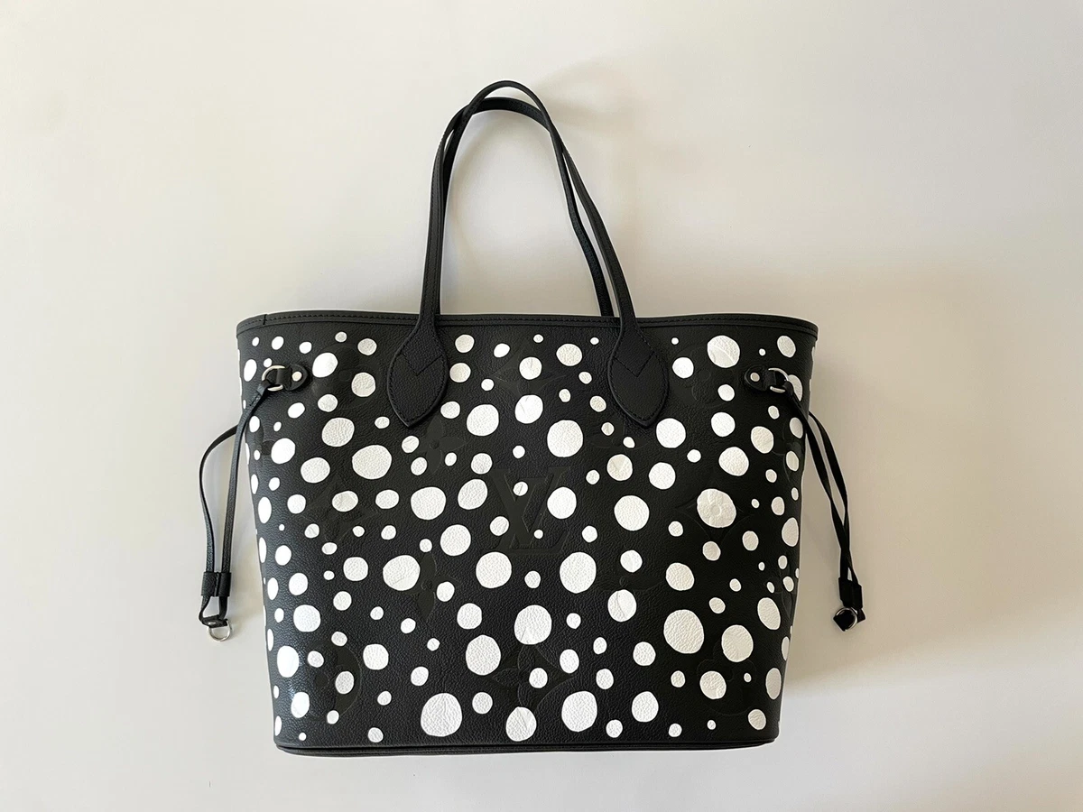 AUTH] Louis Vuitton X Yayoi Kusama Neverfull MM Black Dots Limited