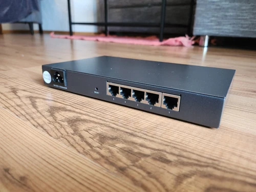 Auranet WLAN-Controller TP Link AC50 für CAP und APs Internet Gateway Management - Bild 6 von 9