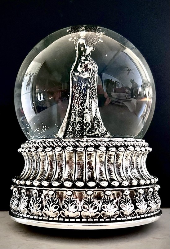 Vintage Toyo Silver Music Snow Globe Blessed Virgin Mary Madonna Child Religious