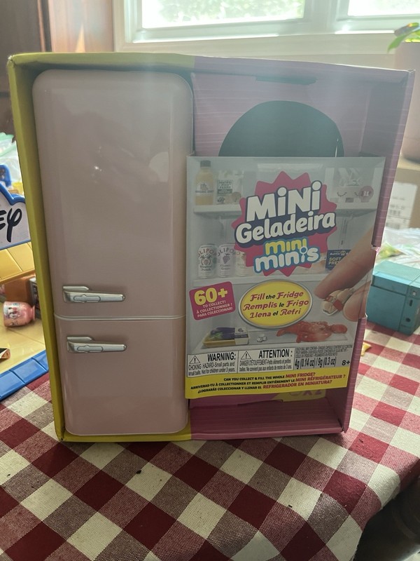 zuru mini brands fill the fridge refrigerator PINK!!!!!