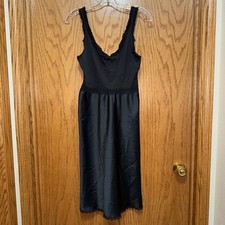 Vintage 1980s Maidenform "Something Special" Black Full Slip Size 32 USA Union