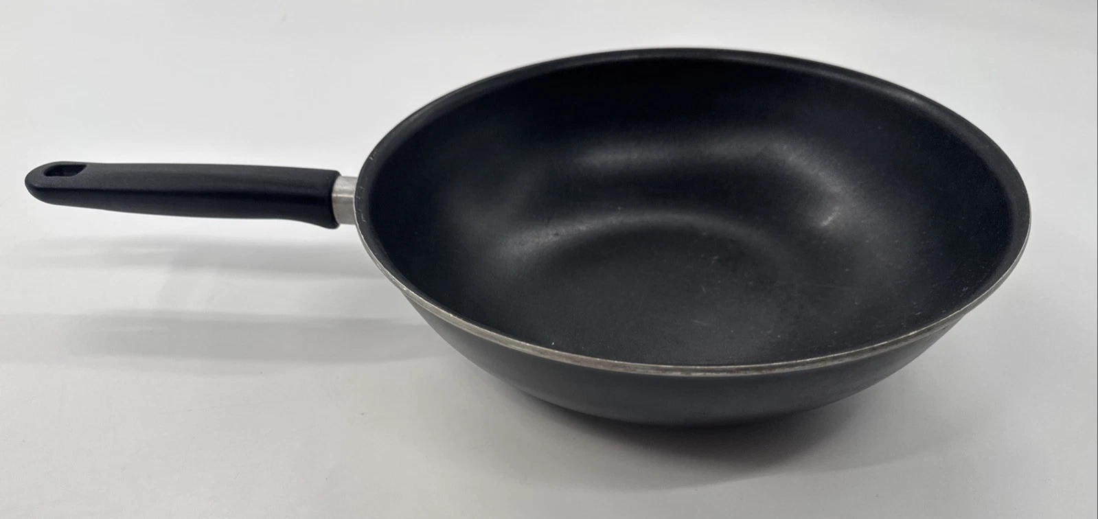 Pampered Chef Wok 12 Inch Nonstick Skillet For Stir Fry 19" With Handle NO LID
