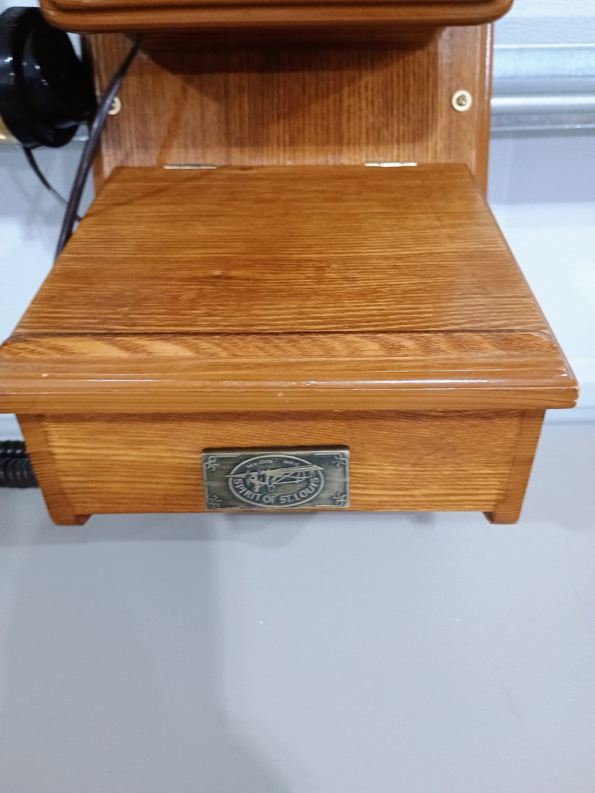 Thomas Collector's Edition 1927 Wooden Wall Telephone, model 541.041