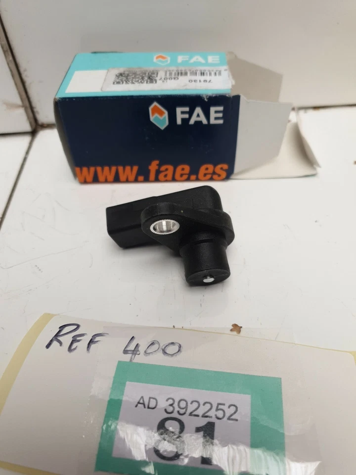 Sensor de posición del cigüeñal ÁNGULO pulso FAE 79130 para Skoda Octavia Fabia Foto 2 de 4