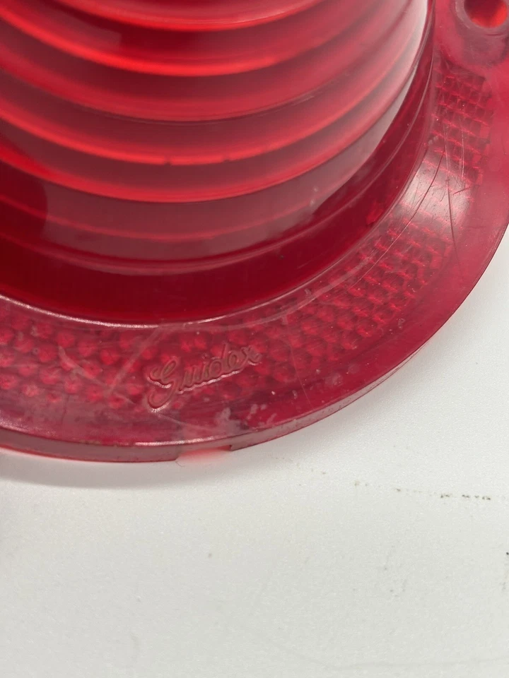 Lente de luz trasera Chevrolet Biscayne Bel Air Impala 1960-1961 RI-60 5951078 OEM GM Foto 4 de 4