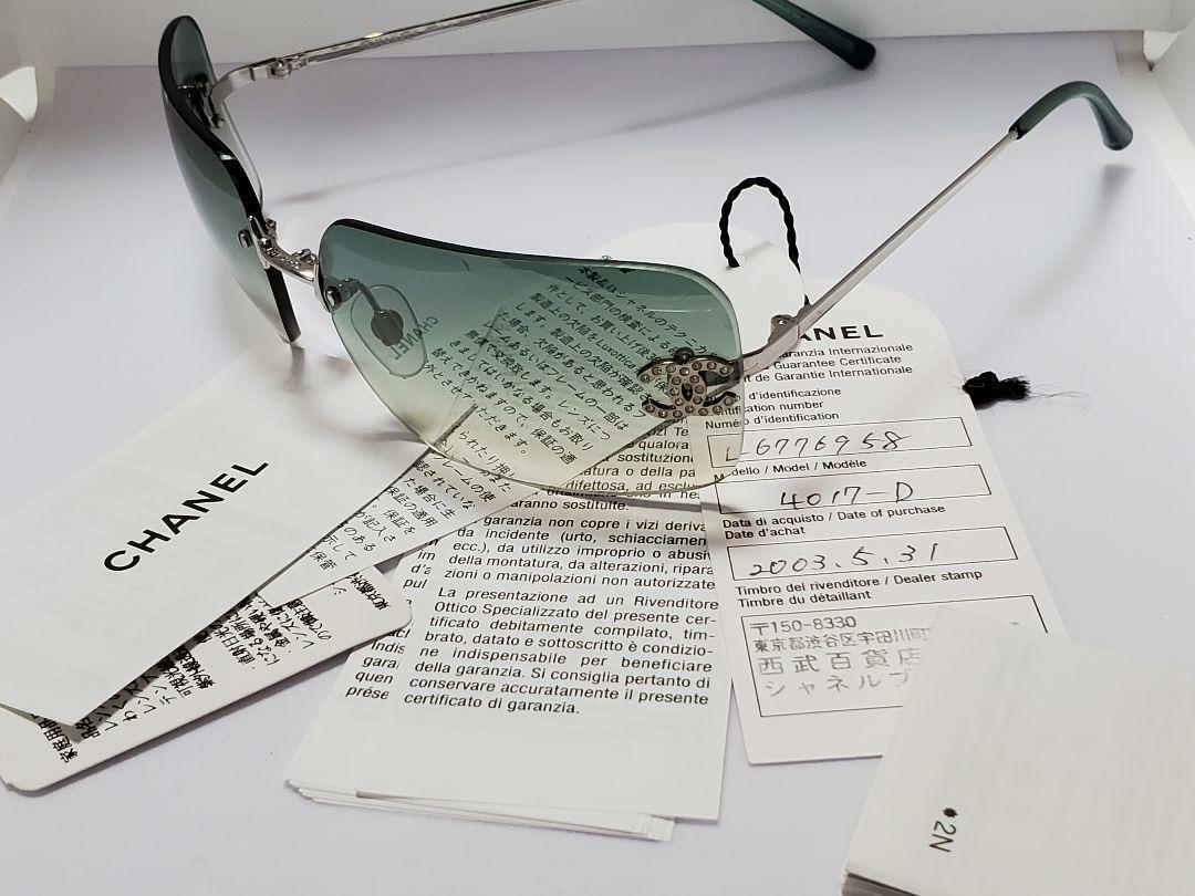 CHANEL Sunglasses 4017-D 124/57 62□17 120 Rhinestone CC CHANEL Sunglasses 4017-D 124/57 62□17 120 Rhinestone CC