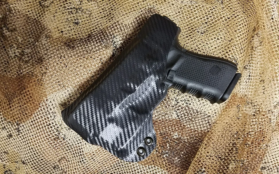 Funda personalizada Gunner's para Glock 19 23 25 32 Streamlight TLR-6 IWB escondible  Foto 2 de 4