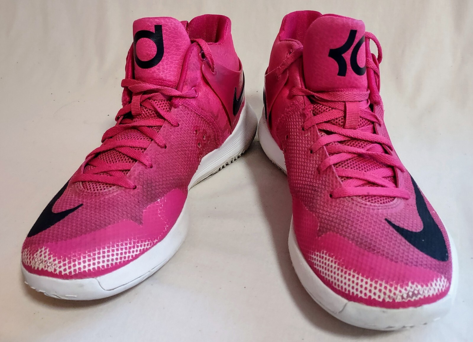 Nike KD Trey 5 Breast Cancer Basketball Shoes Pink Women's Size 8
