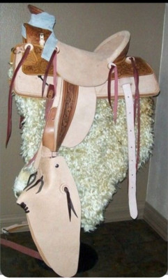 Western  Sattel 16'' color  white and chestnet combination Eco leather all sizes