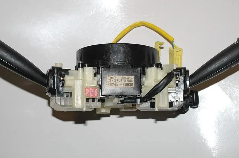 TOYOTA Lexus GS300-*подлинный*-/переключатель сигнала поворота б/у-не принимать возврат - Изображение 2 из 3