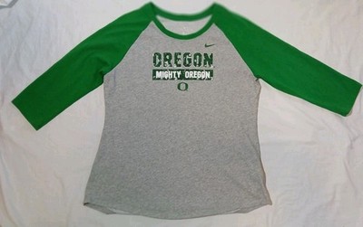 NIKE MIGHTY OREGON LONG SLEEVE T-SHIRT SIZE M GREEN GRAY WHITE SWOOSH JUST DO IT