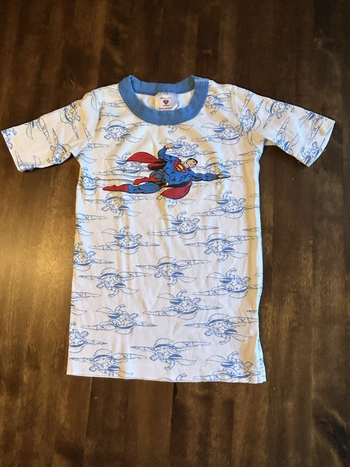 Juego de pijama Hanna Andersson Superman para niños talla 140 10 Foto 2 de 4