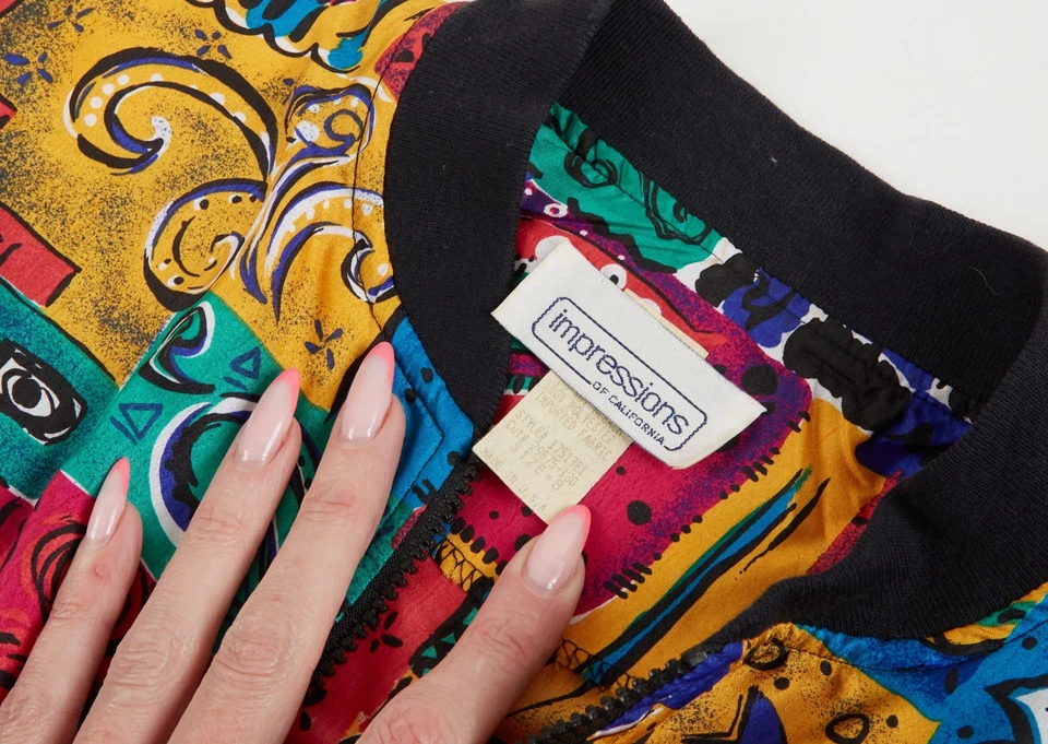 Chaqueta Impressions Of California Talla 8 colorida ropa de calle vintage años 90 Foto 4 de 4