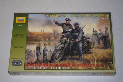 Zvezda 3632 GermanR-12 heavy motorcycle w/ rider & officer 1:35 NEU mit OVP