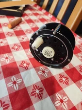 Pflueger medalist 1492 1/2 AK good used condition see photos