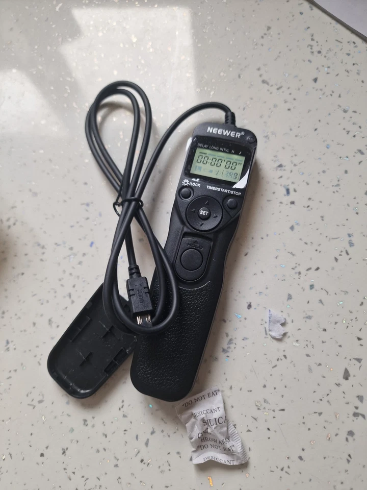 Neewer EZA-C1 Digital Timer Remote Shutter Release - Image 2 of 4