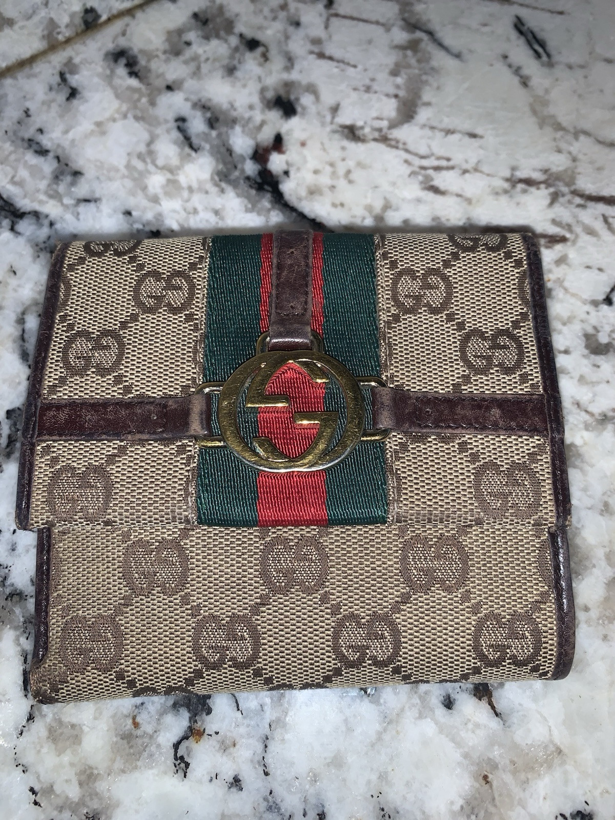 AUTHENTIC GUCCI INTERLOCKING G MONOGRAM LOGO SHER… - image 14