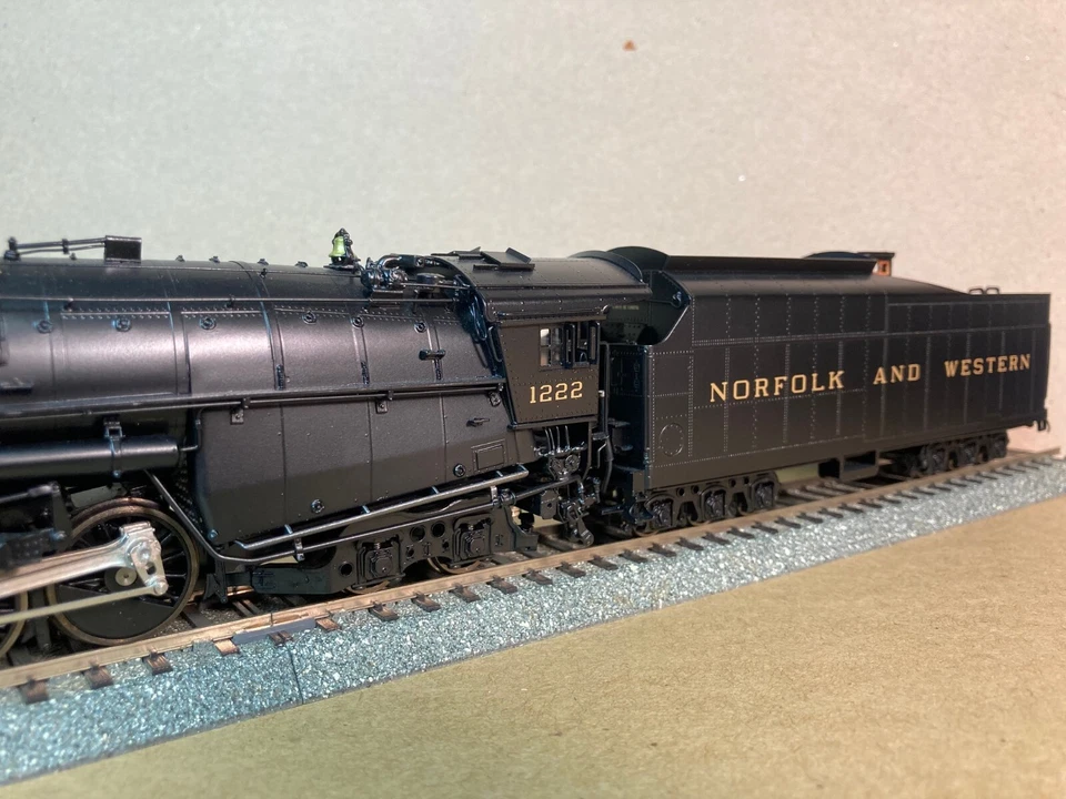 Norfolk & Western 2-6-6-4 Class A Rd #1222, PSC #17094-1 Factory Ptd Brass New - Image 4 of 4