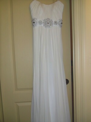 Pre- owned Theia - Beaded Silk Chiffon Strapless Full- Length Gown SZ 0 White | eBay Pre- owned Theia - Beaded Silk Chiffon Strapless Full- Length Gown SZ 0 White | eBay