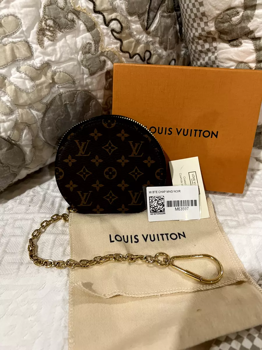 Louis Vuitton Round Coin Purse in Monogram