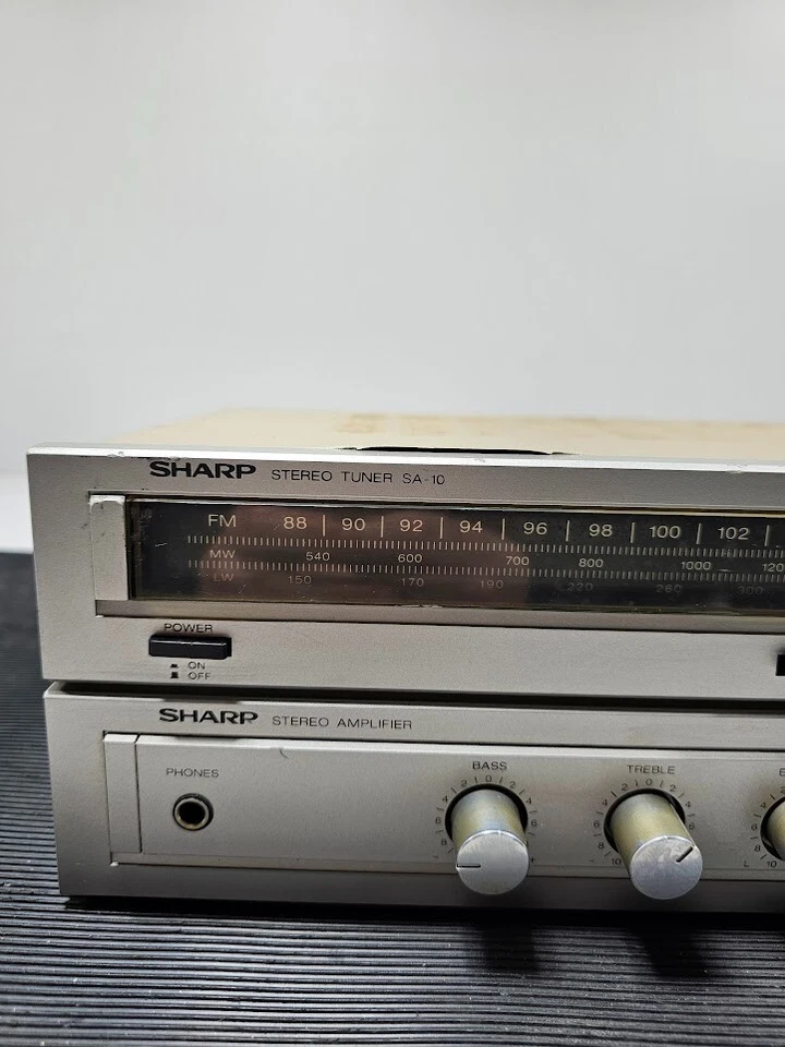 Sharp SA-10 Stereo Ricevitore – Totalmente Funzionante Con Cavo No Box Vintage - Immagine 2 di 4