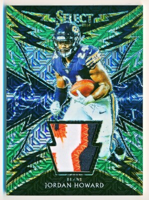 2018 Select Jordan Howard Sparks Materials Prizms Green Patch #19 (2/5)