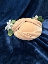 Vintage Emme Pink/Peach Velvet fascinator/Hat w/ flowers