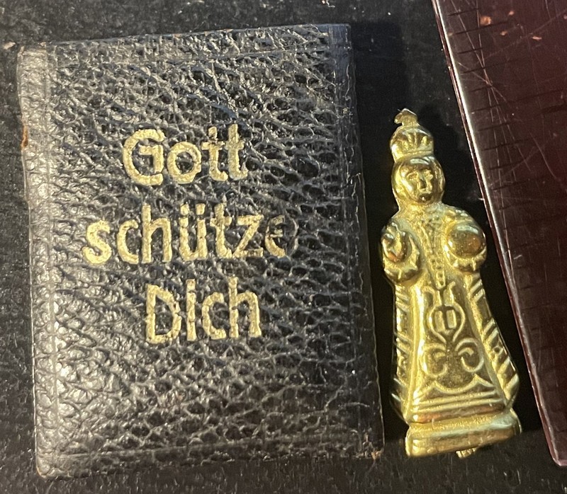 German Infant of Prague Inside "God Protect You" Pocket Token Protector