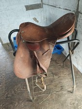 Courbette All Purpose Brown Leather English Saddle 18 in