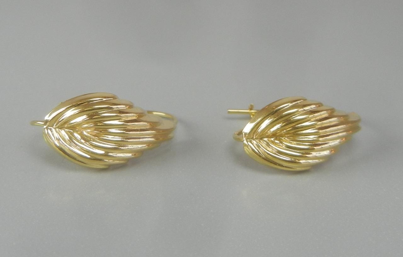 14K Solid Gold Earrings Wire Pierced Shell Leaf D… - image 4