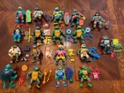 Vintage TMNT HUGE Lot of 18 TURTLE Figures W/Accessories Military Samurai & More
