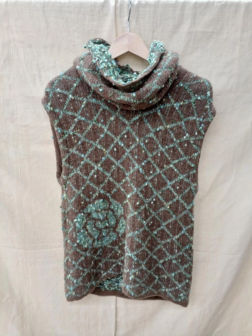 Chanel — CHANEL Knit Vest Brown Mint green Check Rose Size38 Auth Italy Wool P18082V00973